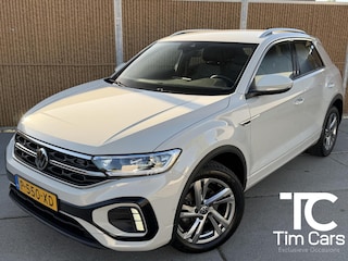 Volkswagen T-Roc 1.5 TSI R-Line Business+ Automaat | Stoelverwarming | Climate control | Cruise control adaptief | Virtual cockpit | LED koplampen | Apple CarPlay/Android Auto | Parkeersensoren voor en achter | Achteruitrijcamera