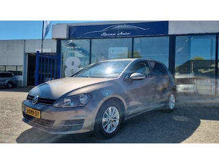 Volkswagen Golf 1.2 TSI Trendline l Automaat l Airco l Trekhaak