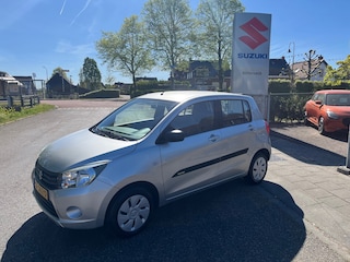 Suzuki Celerio 1.0 Comfort AUTOMAAT // Slechts 11.000 KM // Door ons nieuw geleverd en onderhouden // Unieke auto // Rijklaarprijs