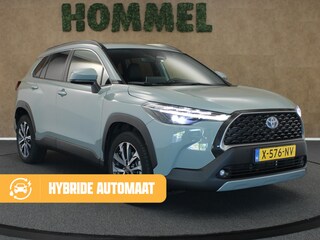 Toyota Corolla Cross Hybrid 140 Style - ORIGINEEL NEDERLANDSE AUTO - AFKOMSTIG VAN 1E EIGENAAR - NAVIGATIE - ELEKTRISCHE ACHTERKLEP - LENDENSTEUN BESTUURDERSSTOEL - VOORSTOELEN VERWARMD - DODEHOEK DETECTIE - KEYLESS ENTRY/ START - 18 INCH LICHT METALEN VELGEN