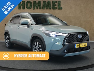 Toyota Corolla Cross Hybrid 140 Style - ORIGINEEL NEDERLANDSE AUTO - AFKOMSTIG VAN 1E EIGENAAR - NAVIGATIE - ELEKTRISCHE ACHTERKLEP - LENDENSTEUN BESTUURDERSSTOEL - VOORSTOELEN VERWARMD - DODEHOEK DETECTIE - KEYLESS ENTRY/ START - 18 INCH LICHT METALEN VELGEN