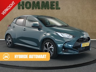 Toyota Yaris 1.5 Hybrid 115 Dynamic - ORIGINEEL NEDERLANDSE AUTO - KEYLESS ENTRY/START - ACHTERUITRIJCAMERA - STUURVERWARMING - STOELVERWARMING VOORZIJDE - ADAPTIEVE CRUISE CONTROL - NAVIGTIESYSTEEM FULL-MAP - APPLE CARPLAY/ANDROID AUTO - DRAADLOZE TELEFOONLADER