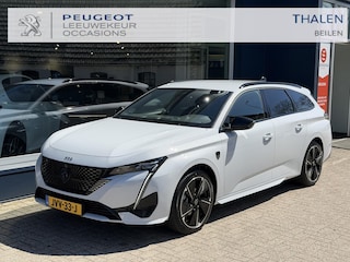Peugeot 308 SW GT EV 54 kWh | Nieuwe Auto | Tot 8 jaar Garantie | Tot 420 Km WLTP | Alcantara Executive Pack | 360 Graden Camera | Navigatie | Stoelverwarming & Massage | Warmtepomp | Draadloze Telefoonlader | Keyless Entry | Elektrische Kofferklep | 18" Lichtmetalen Velgen | Climate Control | Adaptieve Cruise Control met Drive Assist | Full LED Verlichting |
