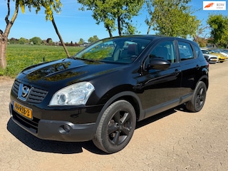 Nissan Qashqai 1.6 Visia PanoDak ! Lees Tekst