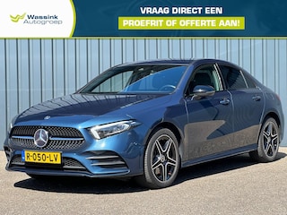 Mercedes-Benz A-klasse 250 e AMG Line PHEV Automaat | Stoelverwarming | Climate control | Navigatie | Sportstoelen | Camera | PDC V+A |