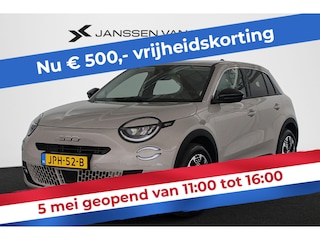 Fiat 600 e La Prima 54 kWh Leder Stoelverwarming Massage Keyless Camera