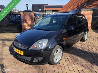 Ford Fiesta 1.4-16V Goed onderhouden !