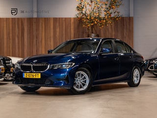 BMW 320i Executive, Apple Carplay, Android Auto, Navi, Led, Camera, Multistuur, Leder, Cruise, Clima, Volledig Onderhoud.