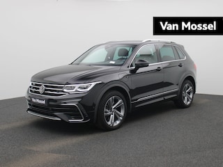 Volkswagen Tiguan 1.4 TSI eHybrid R-Line Business+ 245 PK| Trekhaak | Dealeronderhouden | Navigatie | LED Matrix | Achteruitrijcamera | Achterklep Elektrisch | Stoelverwarming | Stuurwielverwarming | Climatronic