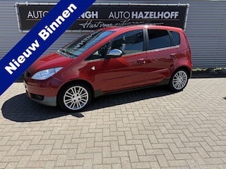 Mitsubishi Colt 1.5 Sky met slechts 144.326km!! | Airco | Dubbel Schuifdak! |  Privacy Glas | Radio | LM Velgen | LEUKE AUTO VOOR WEINIG! SCHERPE MEENEEMPRIJS!