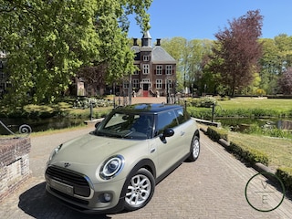 Mini Cooper 1.5 | Pano | Led | Automaat |
