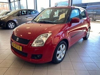 Suzuki Swift 1.3 Exclusive AUTOMAAT BJ 2009 !!!