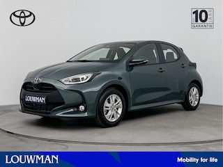 Toyota Yaris 1.5 Hybrid 115 Active *NIEUW* | Direct leverbaar! | Metaallak |