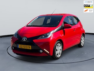 Toyota Aygo 1.0 VVT-i x-play|Scherm|NAP|