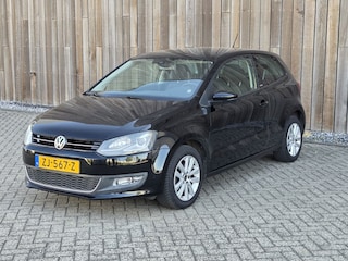 Volkswagen Polo 1.2 TSI Comfortline 6-Bak