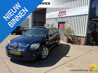 Toyota Avensis Wagon 2.4 VVTi Executive Automaat, clima, navi, trekhaak