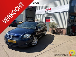 Toyota Avensis Wagon 2.4 VVTi Executive Automaat, clima, navi, trekhaak