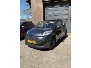 Peugeot 107 1.0 Access Accent Airco/NAP/