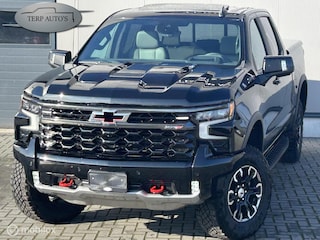 Chevrolet Silverado USA ZR2 6.2 V8