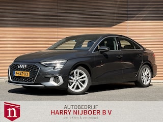 Audi A3 Limousine 30 TFSI Advanced edition Navi / Carplay / Stoelverwarming / Clima / Adapt. Cruise