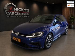 Volkswagen Golf 1.0 TSI Highline Business 3x R line