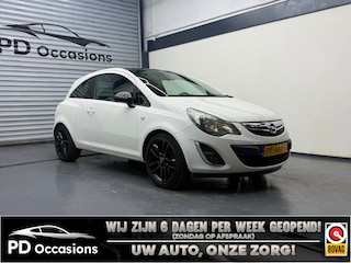 Opel Corsa 1.4-16V Cosmo - Stoel/Stuurverw. - Airco - LM Velgen - Navi
