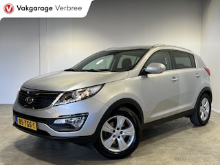 Kia Sportage 2.0 X-ecutive Plus Pack | Lichtmetalen Velgen 17" | Cruise Control | Lederen/Stoffen Bekleding | Parkeersensoren Achter | Airco |