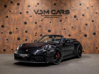 Porsche 911 Cabrio 3.6 T-Hybrid Carrera 4 GTS | Lift | 18-weg | InnoDrive | Stoelventilatie |