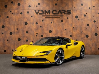 Ferrari SF90 4.0 V8 | Lift | Carbon | Racing Seats | Giallo Triplo Strato |