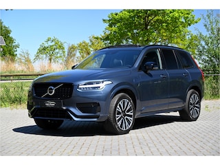 Volvo XC90 2.0 T8 Recharge AWD R-DESIGN / PANO / LEDER / MEMORY / TREKHAAK / LED / DENIM BLUE / ULTIMATE DARK / 20"