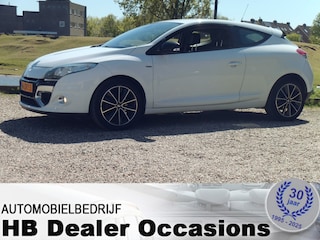 Renault Mégane Coupé 1.2 TCe Bose - Airco - Navigatie - 6 Bak