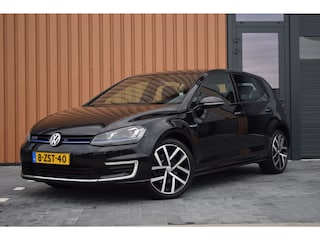 Volkswagen Golf GTE 1.4 TSI DSG | Trekhaak | 18" | PDC