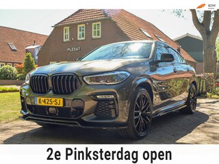BMW X6 XDrive30d High Executive Aut. | M-Pakket | Maxton | Panorama | Adap. Cruise | Full led | 22 Inch | Nieuwstaat | Historie |