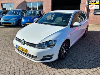 Volkswagen Golf 1.0 TSI Comfortline // 100.000 Km NAP