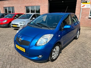 Toyota Yaris 1.3 VVTi Sol MMT // Automaat // Nieuwe APK