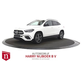 Mercedes-Benz GLA 250 e AMG Line Black Optiek / Sfeerverlichting / Stoelverwarming / Camera