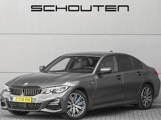 BMW 330e High Executive M-Sport Parkeerhulp M-Remmen CarPlay