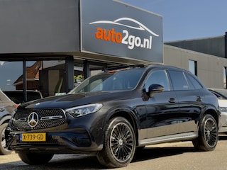 Mercedes-Benz GLC 300e 4MATIC AMG LINE PANODAK LEDER BURMESTER-SOUND NAVI CAMERA DIGI-DASH APPLE-CARPLAY LED 20 INCH-LMV PDC