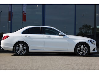 Mercedes-Benz C-klasse 180 AUT9 Avantgarde CAMERA NAVI TREKHAAK NL AUTO