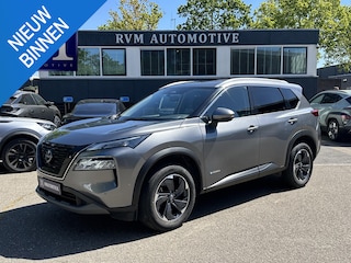Nissan X-Trail N-Connecta Family Pack | VOLLEDIGE FABRIEKS GARANTIE TOT 03-2028 | VOOR & ACHTERSTOELEN VERWARMD | STUURWIEL VERWARMD | 7 PERSOONS! | KEYLESS | DODE HOEK | 360 CAMERA | APPLECARPLAY | ADAP. CRUISE |