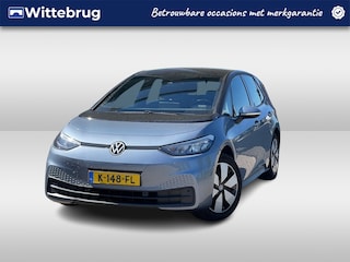Volkswagen ID.3 Life 204PK 58 kWh / Parkeersensoren V+A / Stoelverwarming / Keyless / App Connect / VW