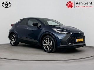 Toyota C-HR 2.0 Plug-in Hybrid 220 First Edition | Warmtepomp | Apple Carplay / Android Auto | 360 camera | Dodehoek detectie | Stoel-/stuurverwarming | Full LED | Adaptive Cruise | Keyless | 18 inch