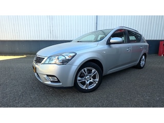 Kia Ceed cee'd Sporty Wagon 1.4 CVVT X-ecutive