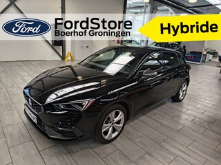 Seat Leon 1.5 TSI e-Hybrid 204 pk FR Business | Stoel- en stuurwiel verwarming | Adapt. Cruise | Camera | 1/2 leer | Fabrieksgarantie t/m 05-2029 |
