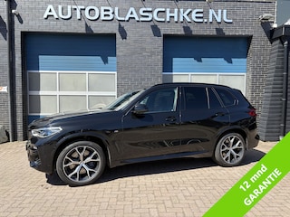BMW X5 xDrive40i High Executive, M pakket, panodak, 21 inch, 4 nieuwe banden, trekhaak