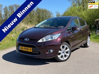 Ford Fiesta 1.4 Titanium / Automaat / Slechts 77409KM / Airco / NAP / Cruise Control / LM Velgen /