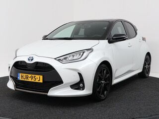 Toyota Yaris 1.5 Hybrid Executive | Navigatie | JBL | BLS | PDC V+A | Stuur-Stoelverwarming | Head-up |