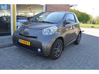 Toyota iQ 1.0 VVTi Aspiration Bronze NL-Auto / Climate control / Lmv