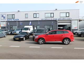 Volvo XC60 2.0 D3 R-Design / AUTOMAAT / 12 MND GARANTIE ! ! !