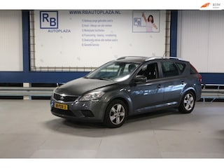 Kia Ceed Cee'd 1.4 CVVT X-tra / LEES TEKST / EXPORT + HANDELS PRIJS ! ! !